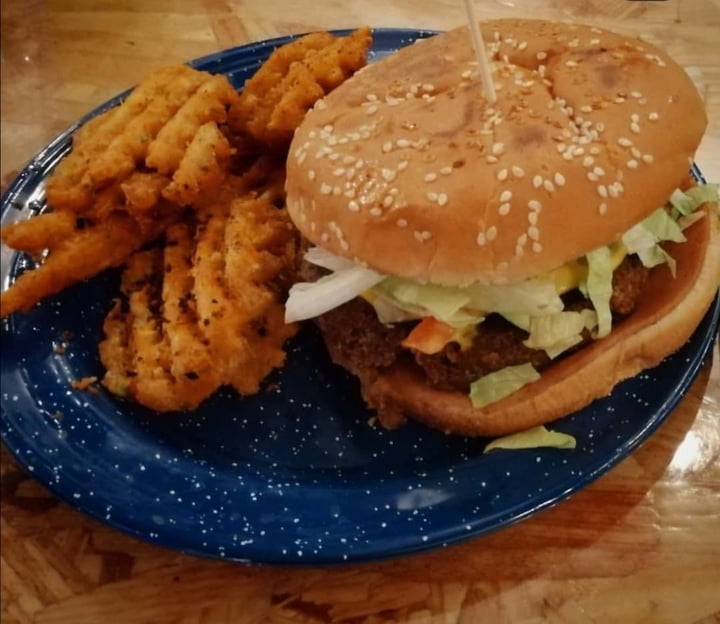 photo of La Garnacha Azul Hamburguesa De Frijol shared by @laurys on  14 Mar 2020 - review