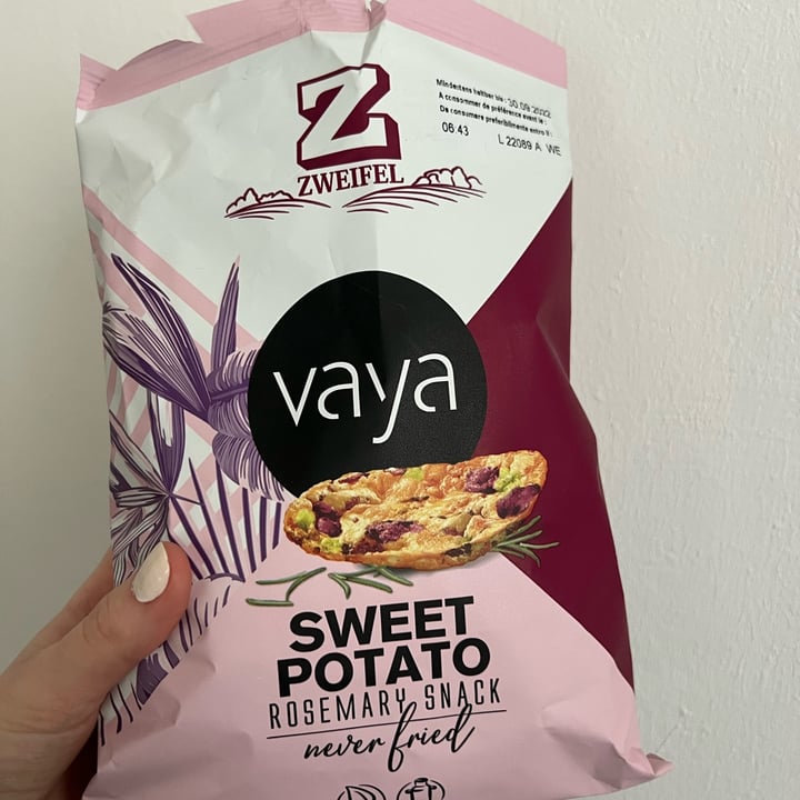 photo of Zweifel vaya sweet potato rosmary snack shared by @joushappyplace on  15 Nov 2022 - review