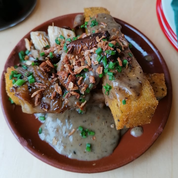 review photo of The Garden of Easton Deep Fried Polenta With Mushroom shared by @sabmassa on 05 May 2022 - review