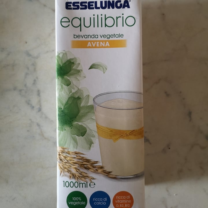 photo of  Esselunga Bevanda Vegetale Di Avena shared by @lunad on  16 Jun 2020 - review