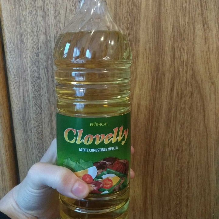 photo of Clovelly Aceite clovelly shared by @nicoratlove on  06 Jun 2021 - review