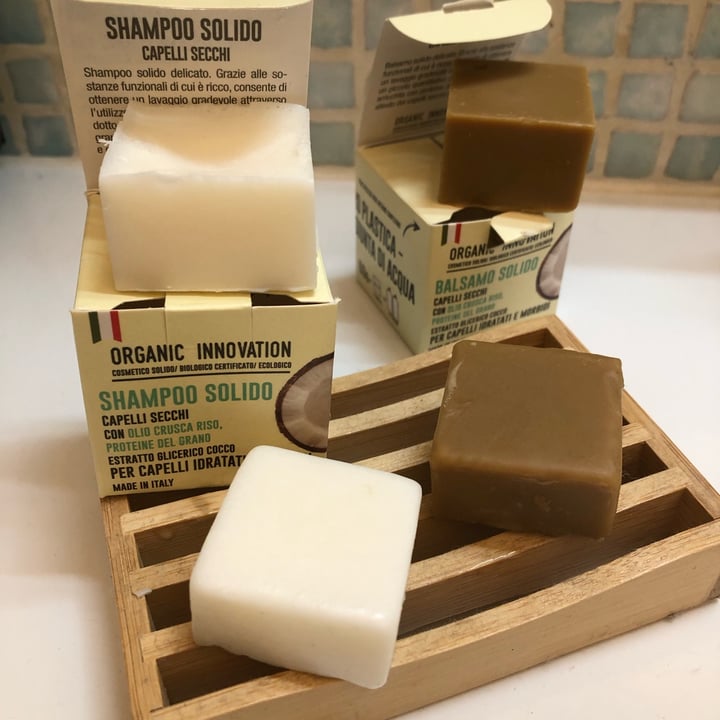 photo of Organic innovation Shampoo solido Capelli Secchi shared by @lara26 on  03 Jun 2022 - review