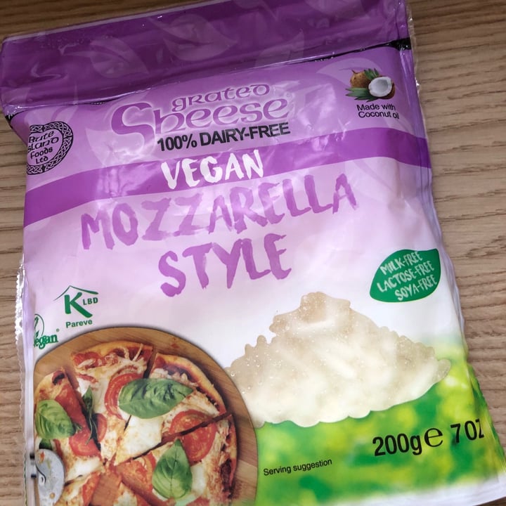 photo of Bute Island Foods Mozzarella Style Grated  shared by @berry-vegan on  03 Jul 2020 - review