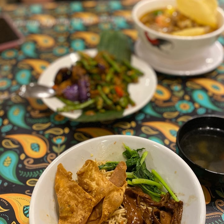 review photo of Warung Ijo Sambal king shared by @peasfulpea on 14 Sep 2022 - review