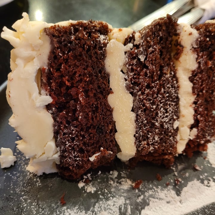 review photo of Alchemy Red Velvet shared by @mariaeli on 09 Nov 2021 - review
