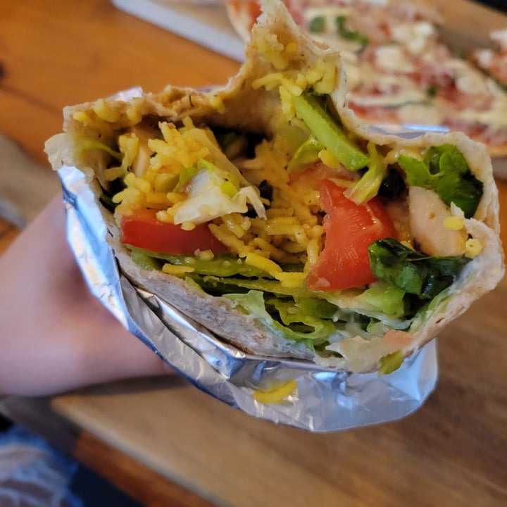 photo of Vegan Cave Cafe Tandoori Wrap shared by @lunatoon17 on  25 Sep 2022 - review
