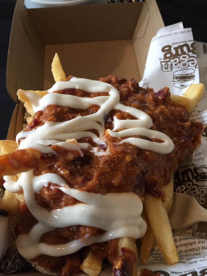 review photo of VeganBurg Singapore Chilli Fries shared by @veggiemao on 03 Nov 2018 - review