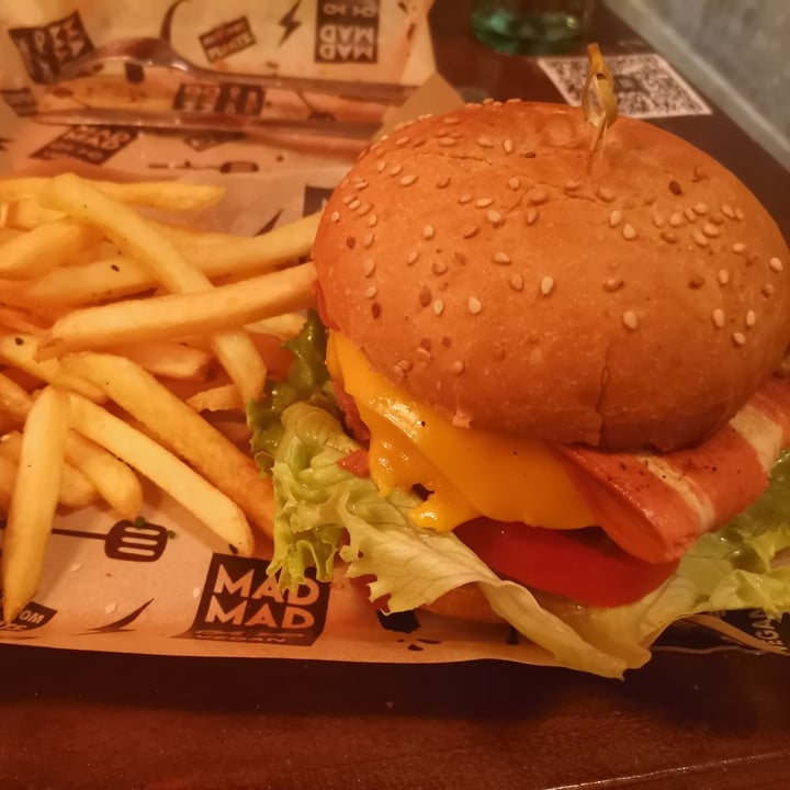 photo of Mad Mad Vegan Double cheese vacon shared by @nnn98 on  19 Sep 2020 - review