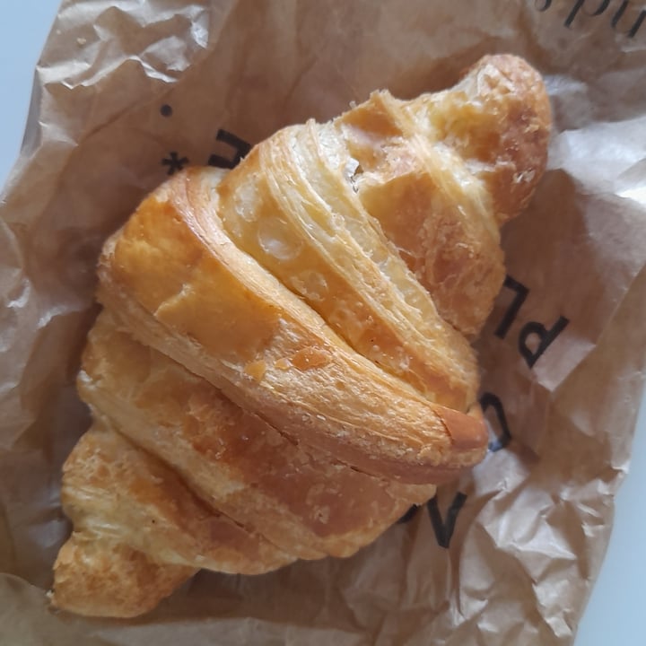 photo of Land&Monkeys Croissant shared by @alice50 on  04 May 2022 - review