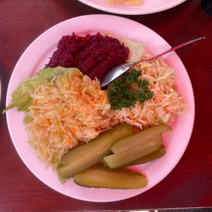 photo of Cafe Polonez Salad combo shared by @sarahrosepat on  13 Sep 2021 - review