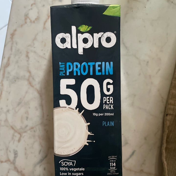 photo of Alpro Latte di soia 50 Gr Proteine shared by @annastefani on  26 Mar 2022 - review