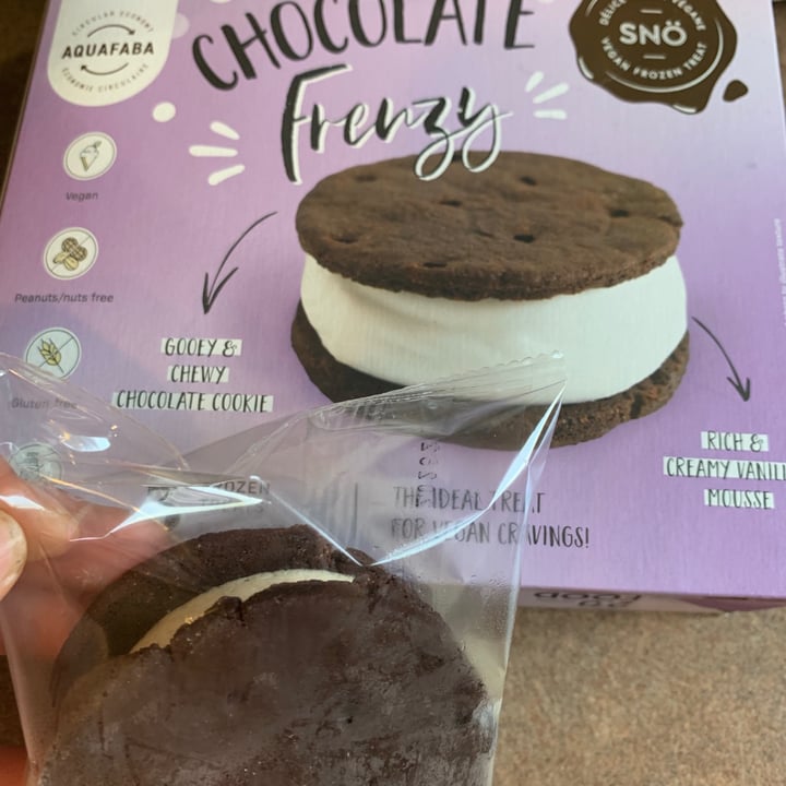photo of Snö Chocolate Frenzy Frozen Treats shared by @lynn-b on  08 Jun 2021 - review