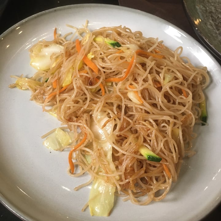 photo of Doyo Sushi Restaurant Spaghetti di riso con verdure miste shared by @valeriadess on  14 Apr 2022 - review