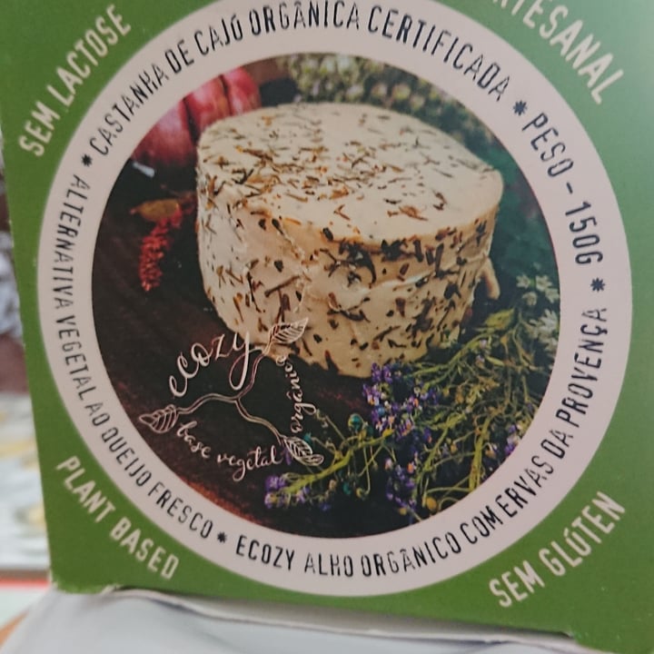 review photo of Ecozy queijo vegano orgânico com ervas da Provença shared by @veramanfredini on 10 May 2022 - review