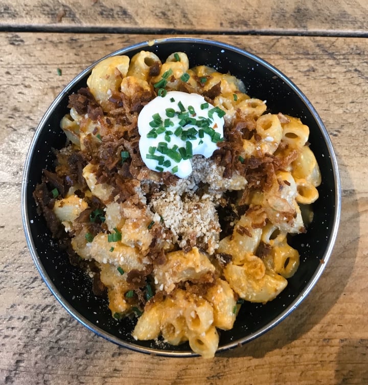 photo of Rudy's Dirty Vegan Diner Mac n cheese shared by @alacoque on  21 Feb 2020 - review