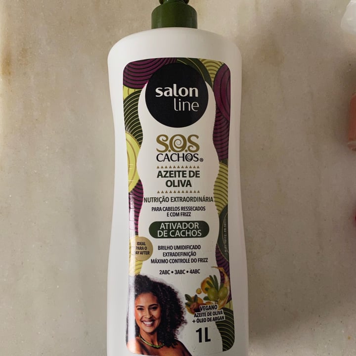 photo of Salon line Ativador de cachos SOS Azeite de Oliva shared by @marisalix on  24 Apr 2022 - review