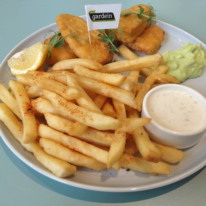 photo of Green Common Singapore Gardein Fish and Chips (Discontinued) shared by @cody on  28 Apr 2021 - review