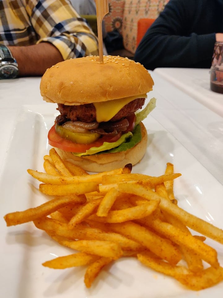 photo of Original Sin Mediterranean Restaurant O.G Burger shared by @hownowbrownkow on  16 Nov 2018 - review
