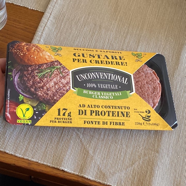 review photo of Unconventional Burger Vegetale Classico - Classic Burger shared by @elisamatta on 05 Apr 2022 - review