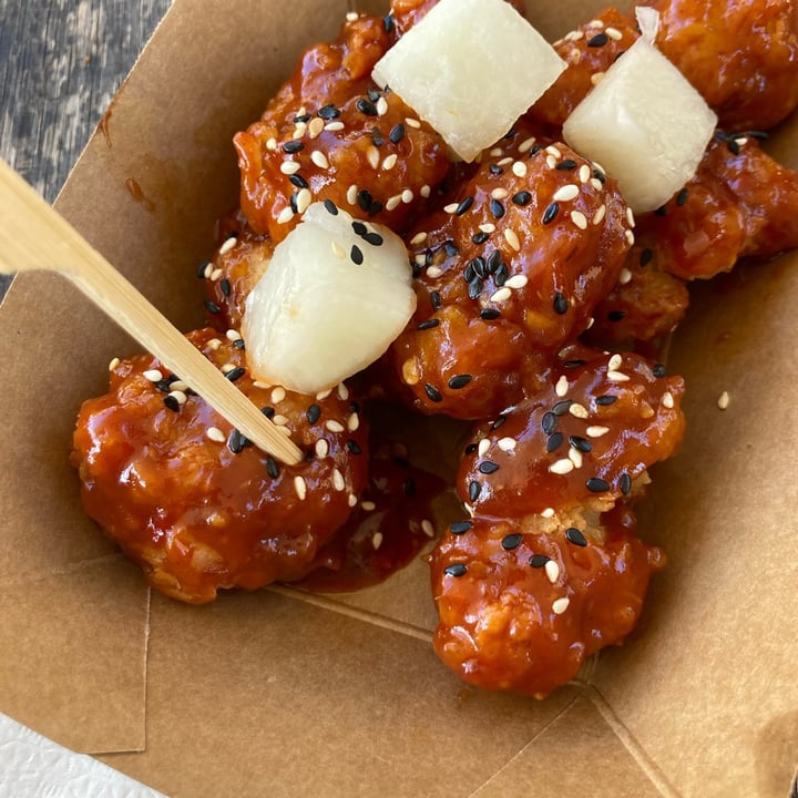 photo of Sepial's Kitchen Korean fried cauliflower shared by @emmaclairepeter on  04 Apr 2022 - review