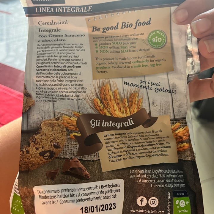 review photo of Sottolestelle Biscotti Integrali Con Grano Saraceno E Gocce Di Cioccolato shared by @elisalu on 21 Aug 2022 - review