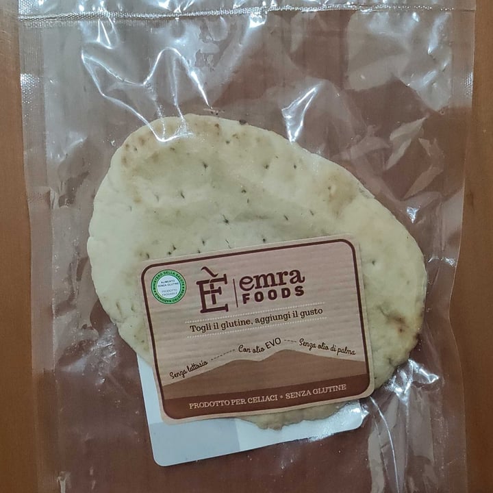 review photo of emra foods Focaccia Olio Evo shared by @alecalcifer on 31 Mar 2022 - review