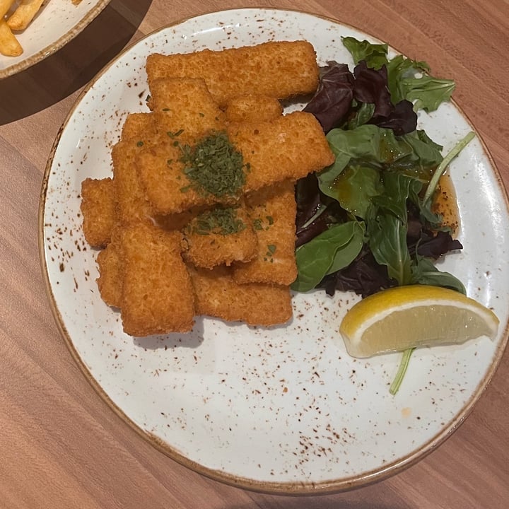 review photo of Am I Addicted - Pottery Studio & V Cafe Konjac Fish Fingies shared by @ftothey on 28 Jun 2022 - review