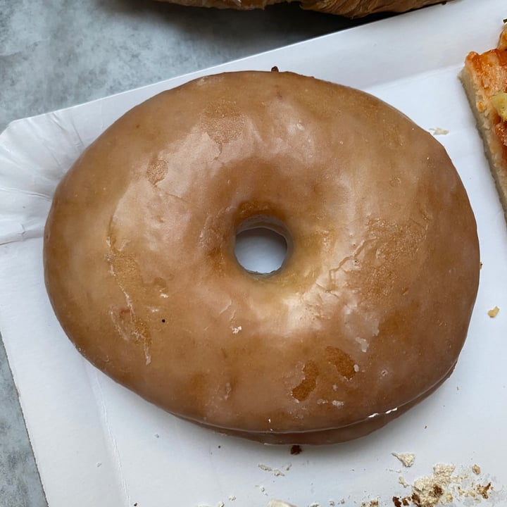 photo of Alice in Wonderpie Donuts shared by @susana01 on  26 Mar 2021 - review