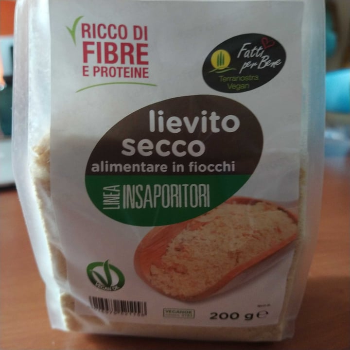 photo of Terranostra Vegan Lievito secco alimentare shared by @mariaelena on  30 Jul 2021 - review