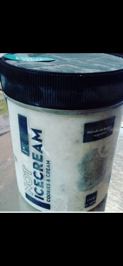 photo of NotCo Not Icecream Cookies & Cream shared by @danielamiranda on  22 Feb 2020 - review