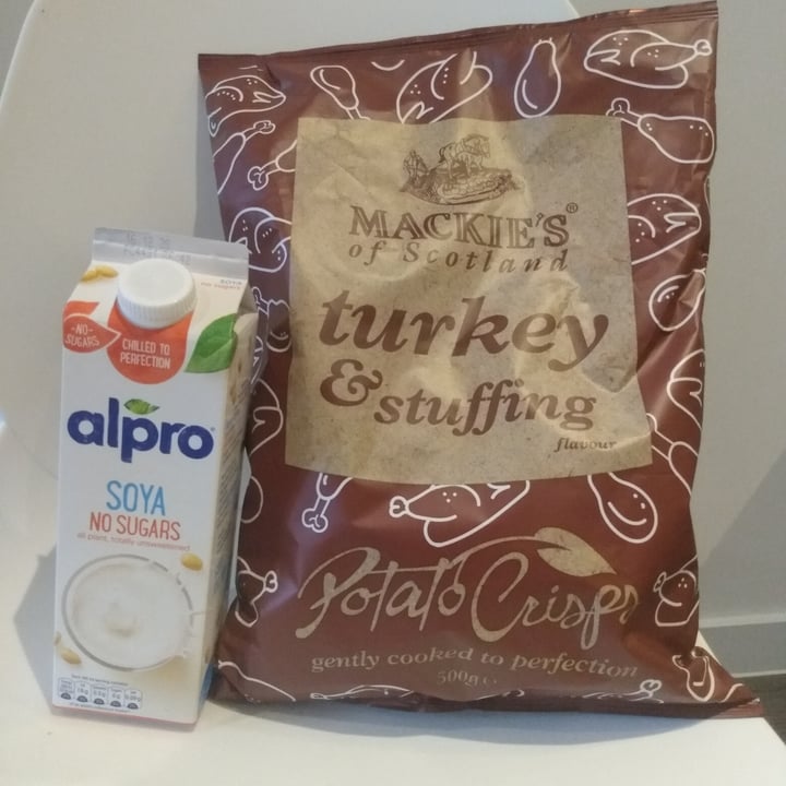 photo of Mackie's of Scotland Turkey & Stuffing flavour crisps shared by @thedappervegan on  15 Dec 2020 - review