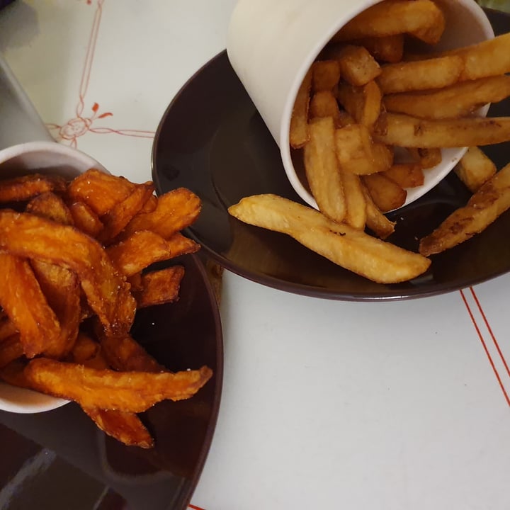 photo of Veggie Grill Fries shared by @anistavrou on  24 Nov 2022 - review