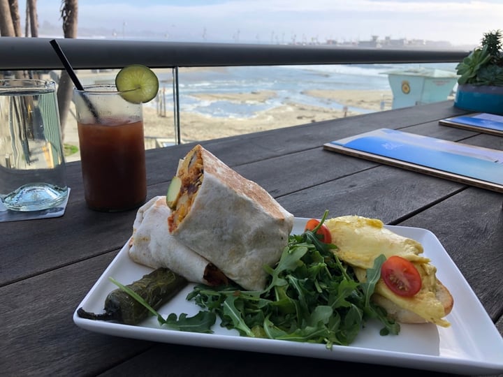 photo of Aquarius Breakfast burrito shared by @planetearth on  28 Jan 2020 - review