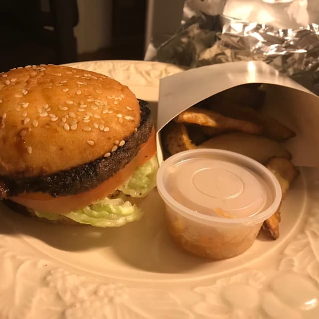 Photo of the dish “Hamburguesa De Hongos”