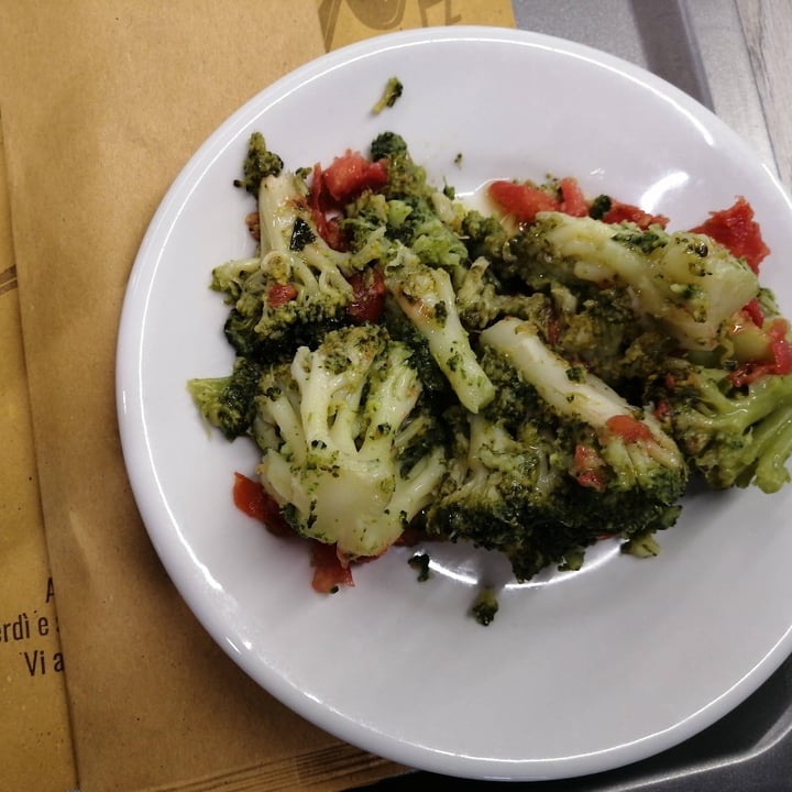 photo of Catering Piu' zuppa di lenticchie e broccoli con pomodorini shared by @damianone84 on  19 Dec 2022 - review