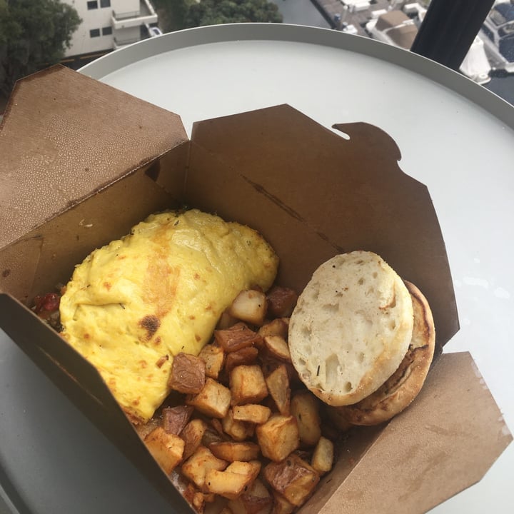 review photo of Fig Tree Cafe Mediterranean Omelet shared by @selflovekiki on 23 Feb 2021 - review