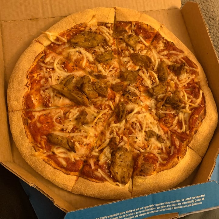 photo of Dominos Pizza Vegan Margherita shared by @liliarose on  26 Jan 2022 - review