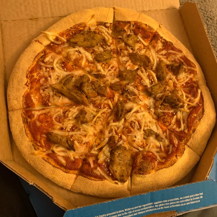 review photo of Dominos Pizza Vegan Margherita shared by @liliarose on 26 Jan 2022 - review