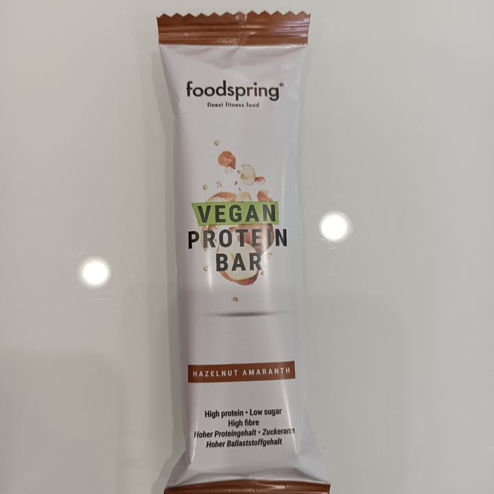 photo of Foodspring Barretta proteica vegana shared by @claudiapiccoletta on  08 Apr 2022 - review
