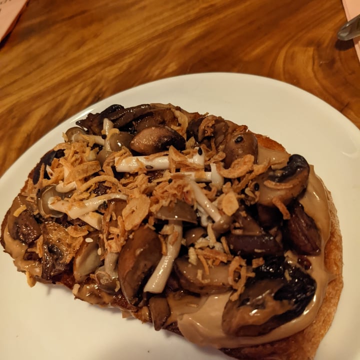 photo of Ladybird Mushroom Onion Toast shared by @bcdguru on  16 Dec 2021 - review