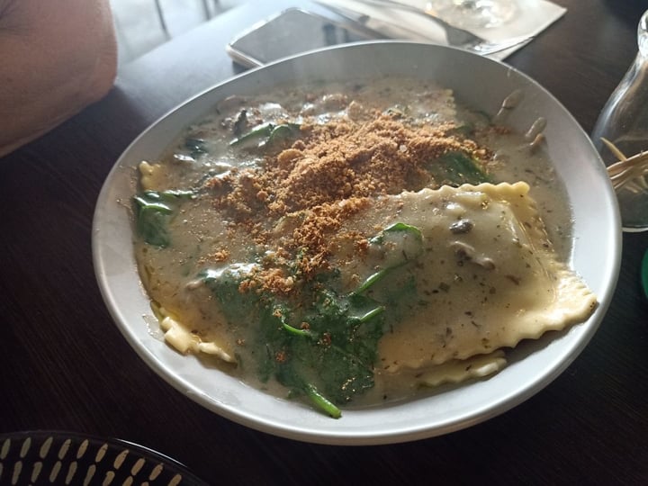 photo of Euro Kitchen Organic Giant Spinach & Leek Ravioli shared by @eatyourgreens on  30 Jan 2020 - review