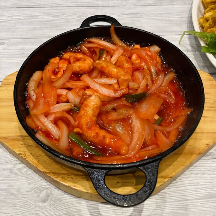 review photo of Puti Vegan Cafe Szechuan Vegan King Prawn shared by @katelouisepowell on 29 Mar 2022 - review