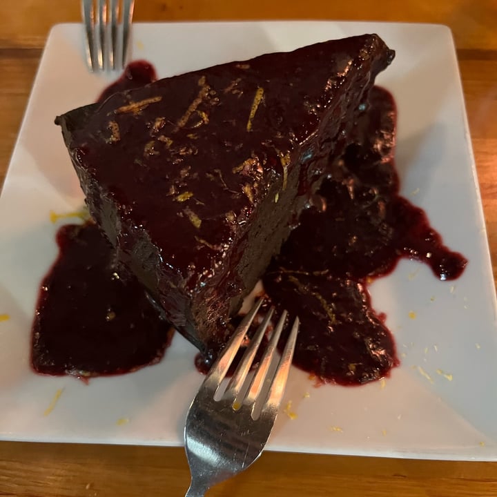 photo of Zest Kitchen & Bar Chocolate Beet Torte shared by @jessicapalomino on  28 Aug 2022 - review