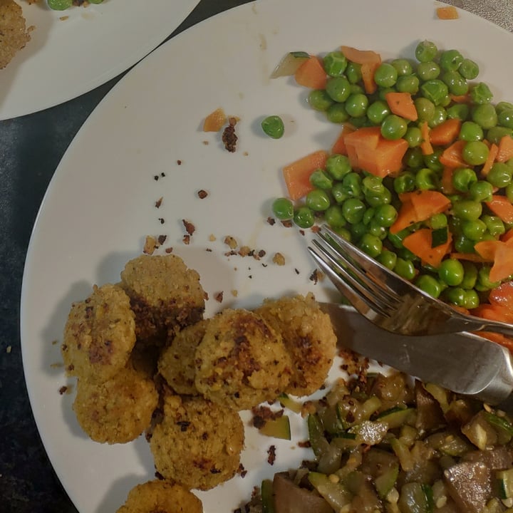 review photo of ICA falafel shared by @lauraarual on 22 Sep 2022 - review