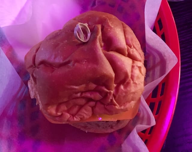 Photo of the dish “Side Chick Burger”