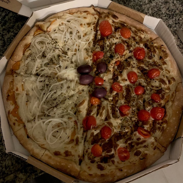 review photo of Pizzaria Ponto.Com Sbc Pizza Vegana “Meio-a-meio” shared by @debhvt on 07 Jun 2022 - review