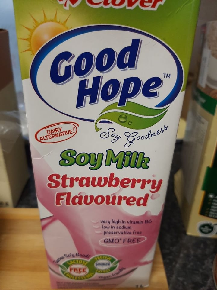 photo of Clover Soy Strawberry Flavored Milk shared by @nida on  09 Jan 2020 - review
