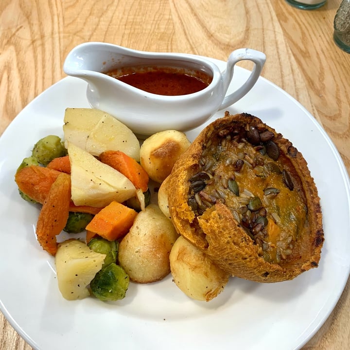review photo of Notcutts Garden Pride Sweet Potato And Red Onion Tart With Seasonal Vegetables shared by @vegpledge on 20 Dec 2021 - review