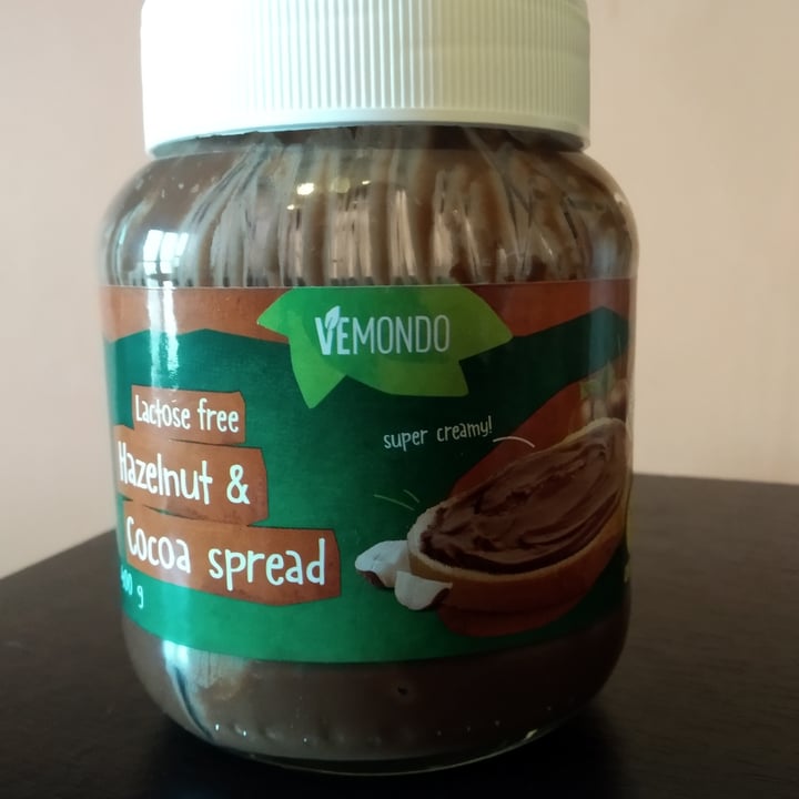 photo of Vemondo Hazelnut & Cocoa Spread shared by @chiaranour on  19 Apr 2022 - review