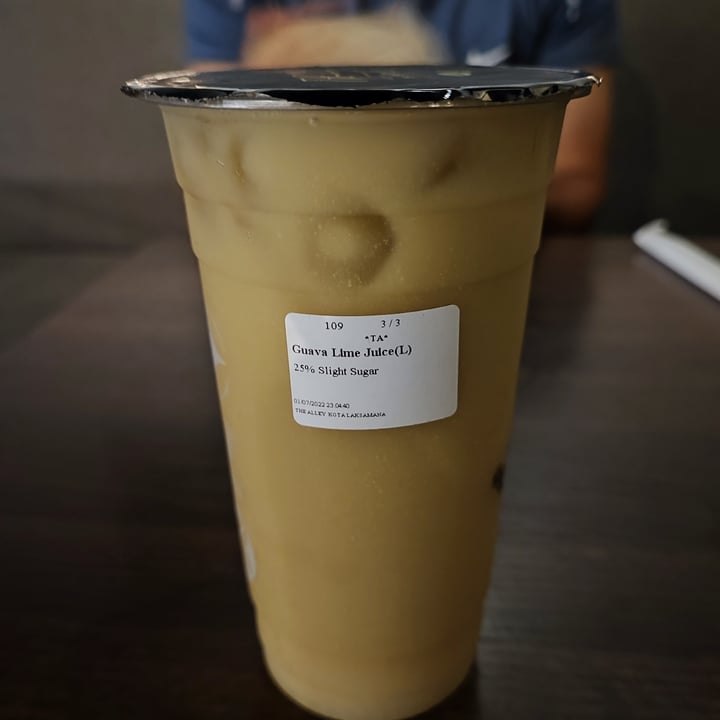 photo of The Alley Kota Laksamana Guava Lime Juice shared by @andrewlamyw on  01 Jul 2022 - review